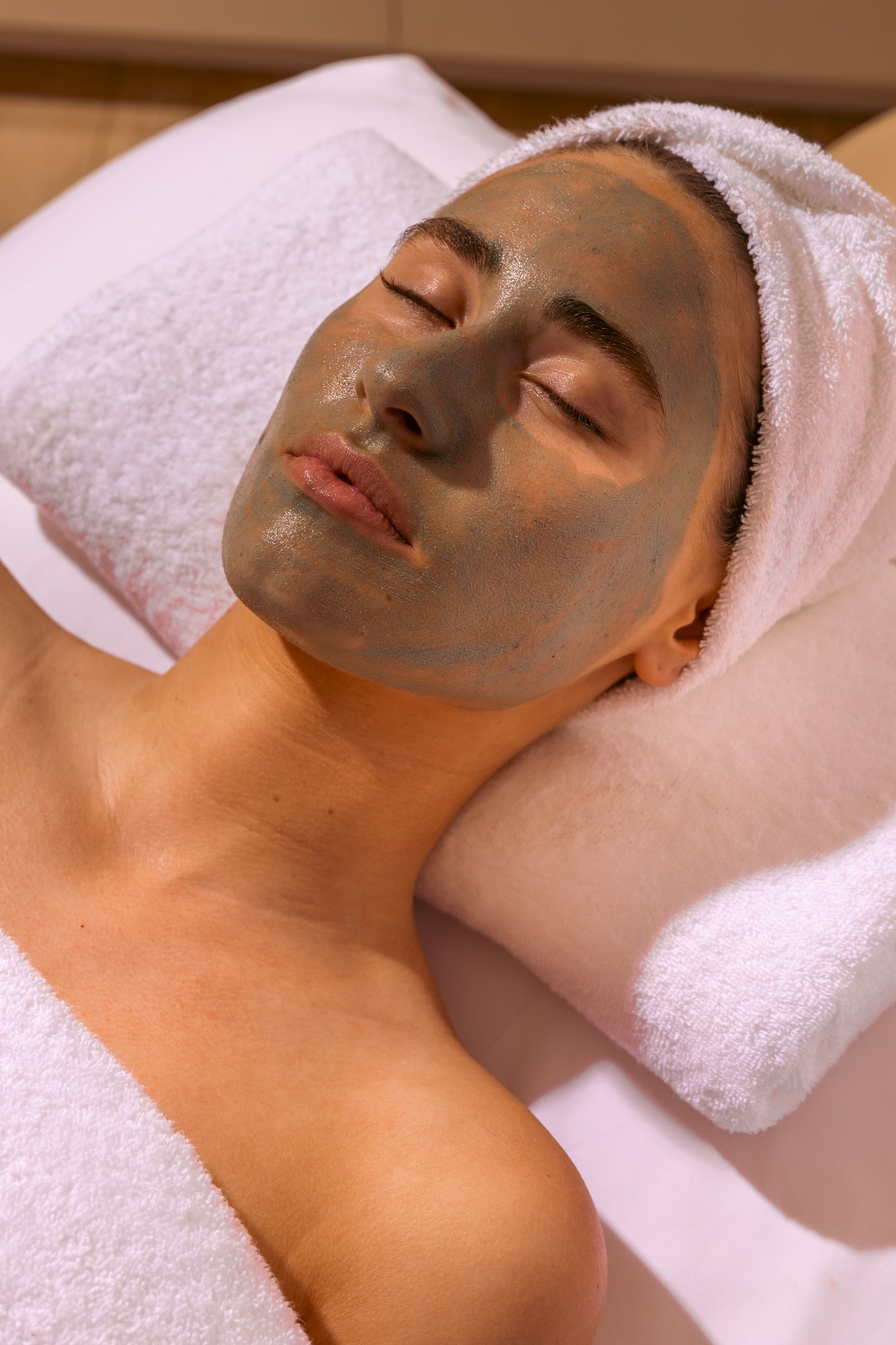 Pore-Refining & Re-mineralizing Facial