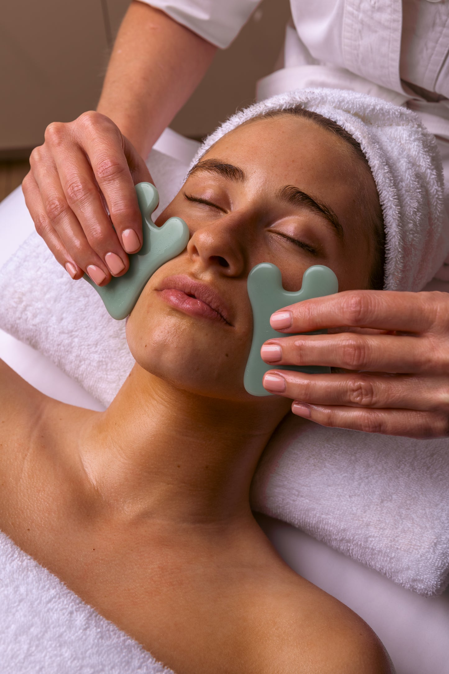 Sculpt + Lift Gua-Sha Facial