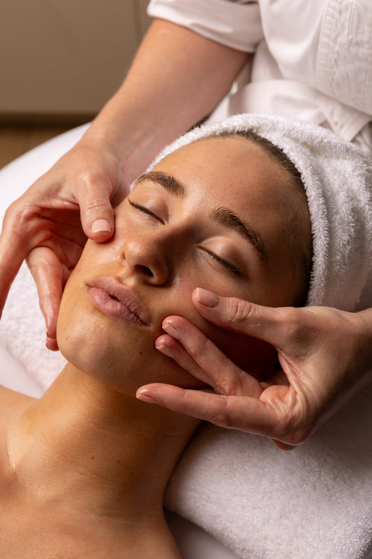 Illuminating Facial